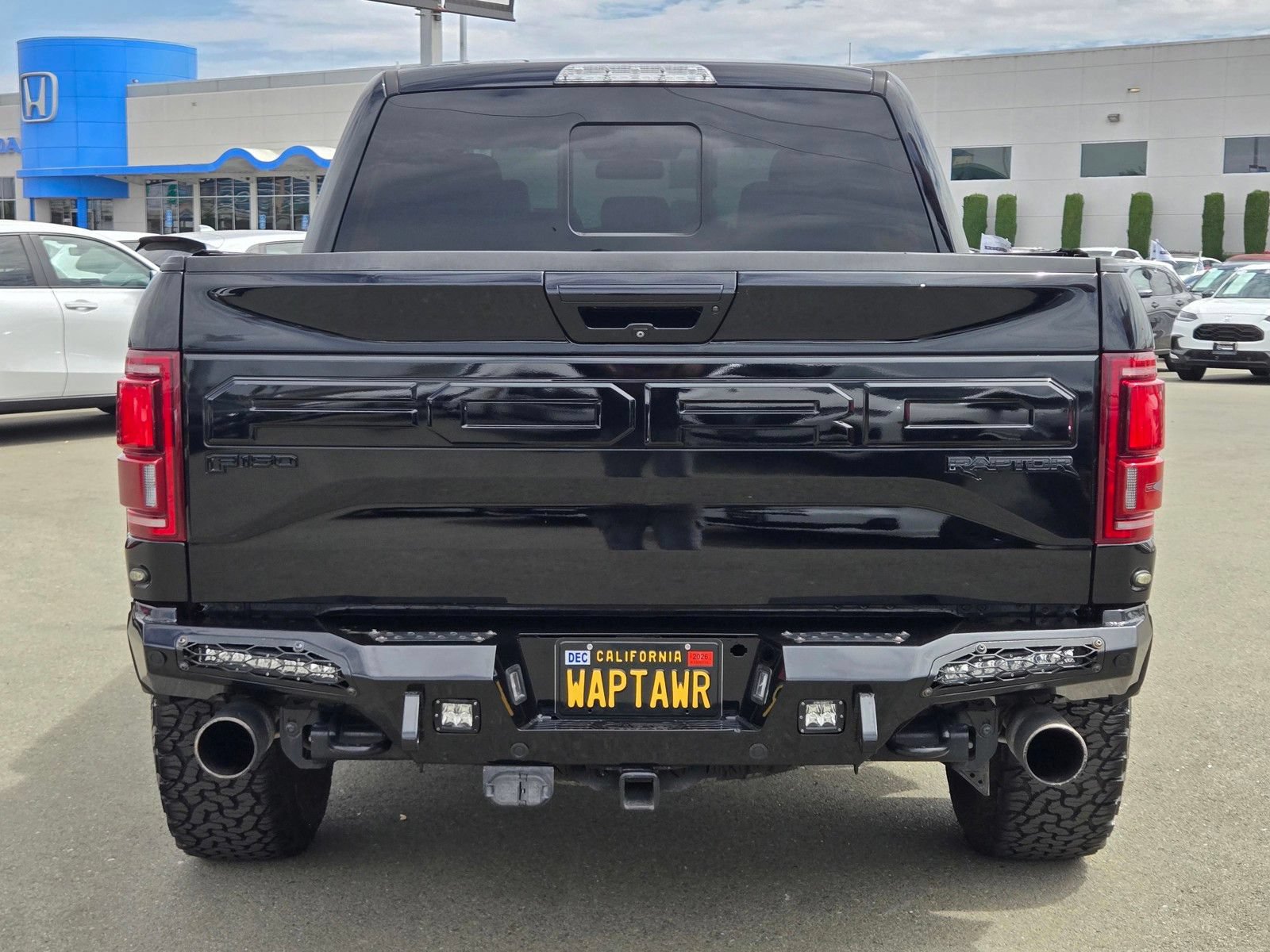 Used 2017 Ford F150 Raptor w/ Equipment Group 802A Luxury AWD/4WD image 6