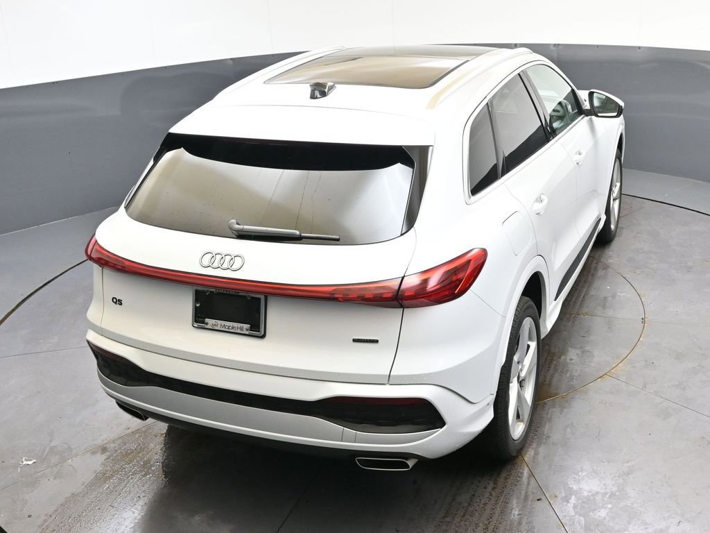 Used 2025 Audi Q5 Premium Plus w/ Premium Plus image 48