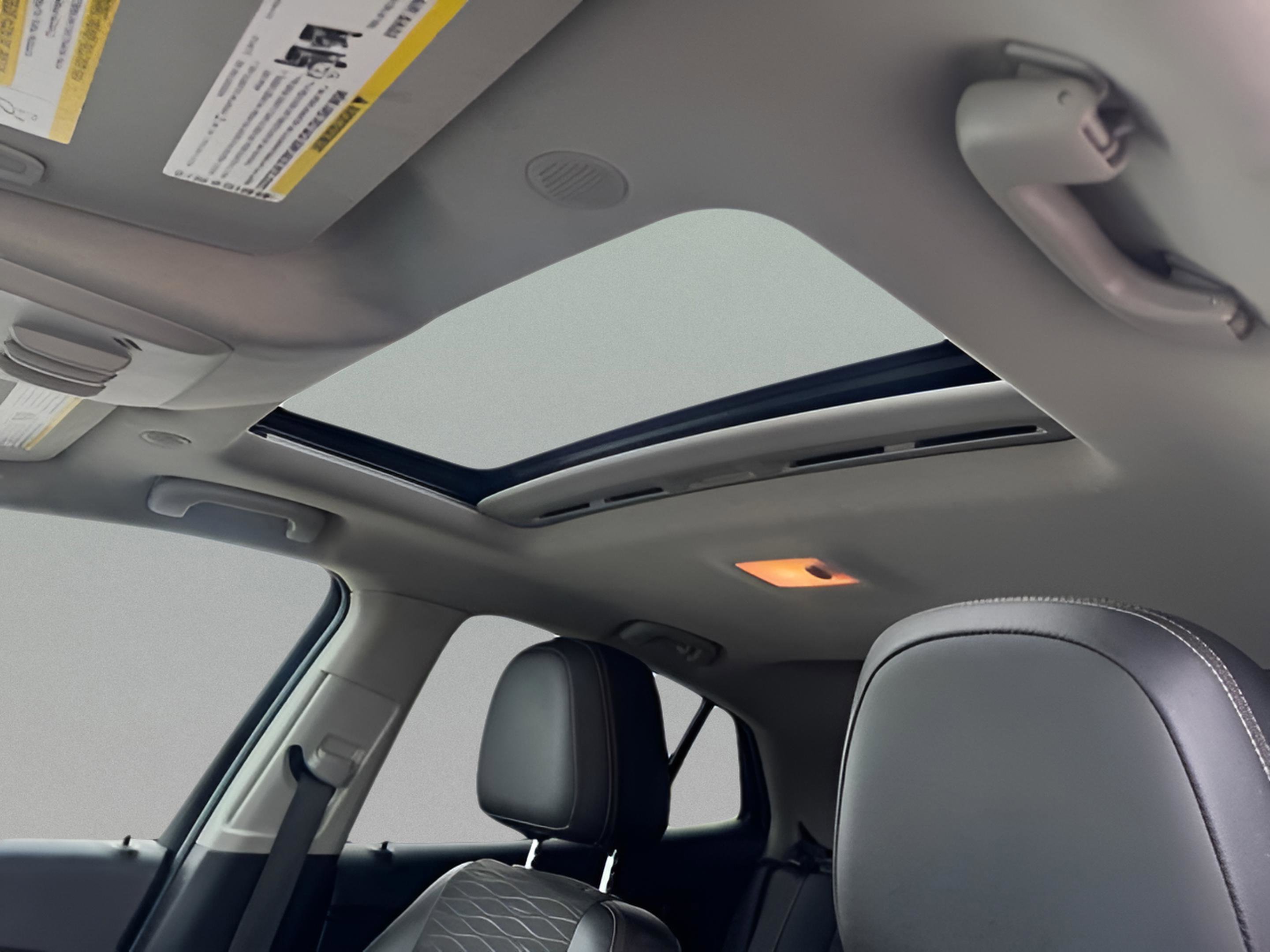 Used 2016 Buick Encore Convenience FWD image 26
