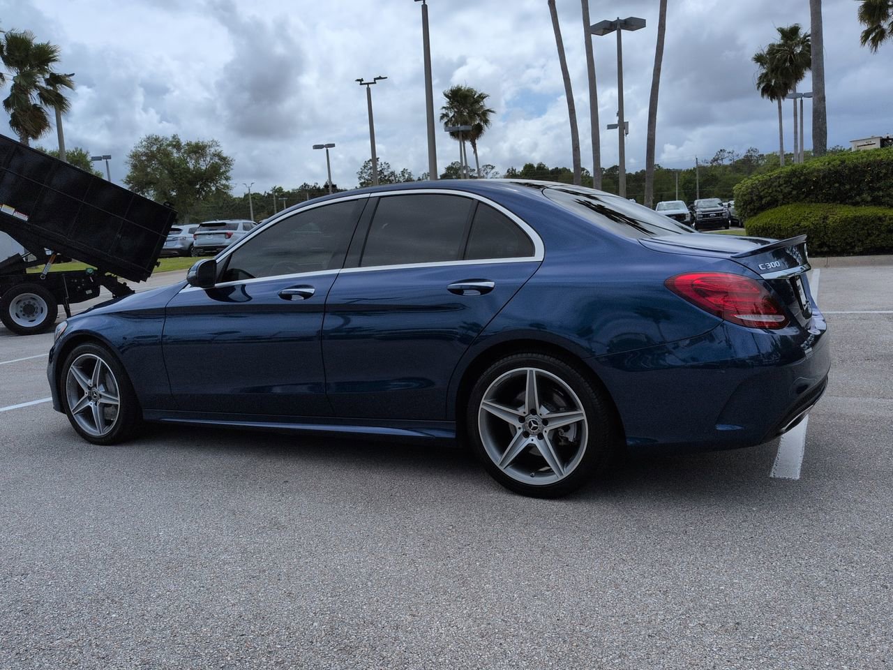 Used 2017 Mercedes-Benz C 300 4MATIC Sedan image 6