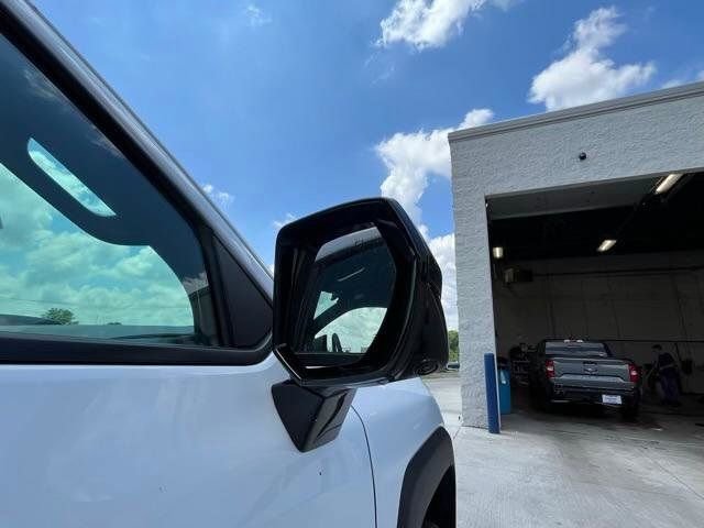 New 2024 Chevrolet Silverado EV W/T image 9