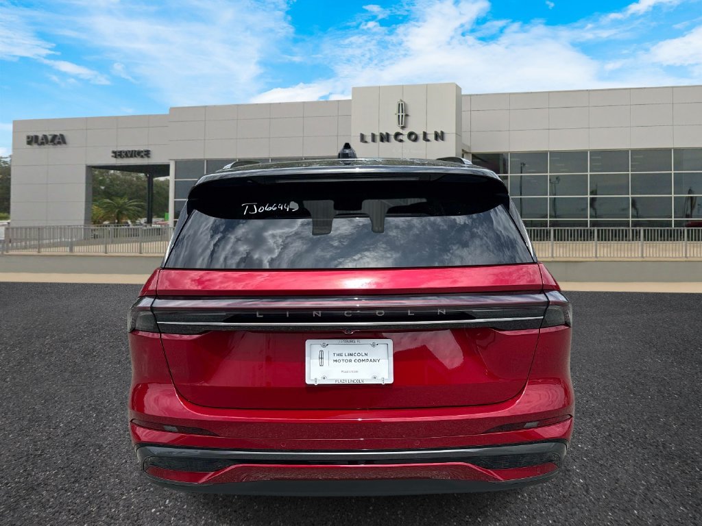 New 2026 Lincoln Nautilus Reserve w/ Jet Appearance Package AWD/4WD image 4
