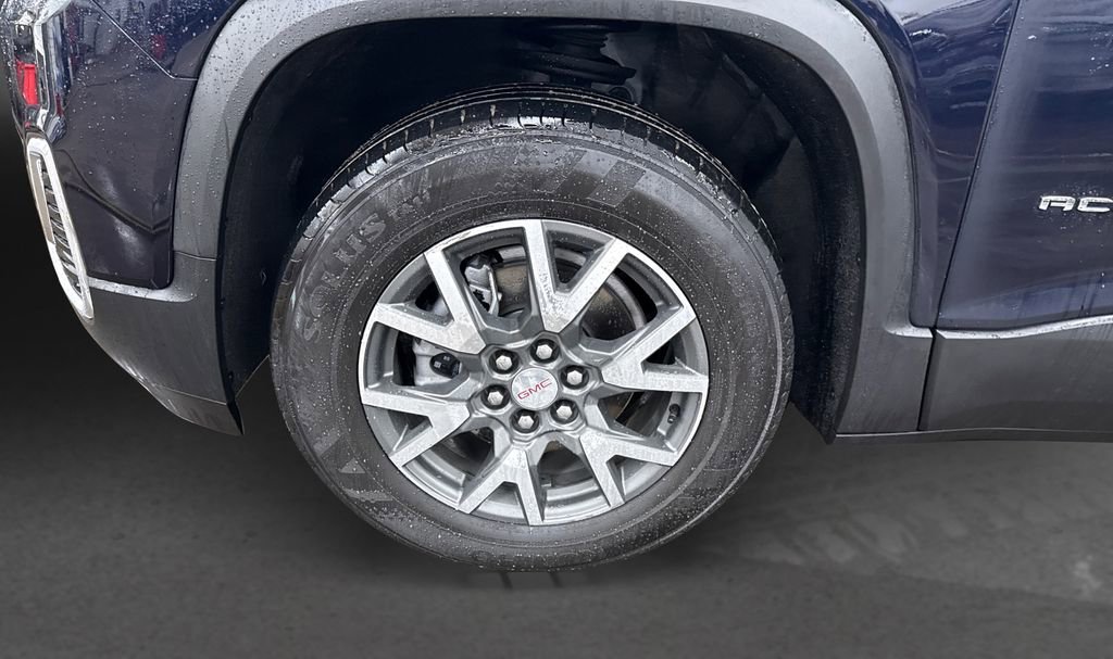 Used 2021 GMC Acadia SLE w/ Driver Convenience Package image 12