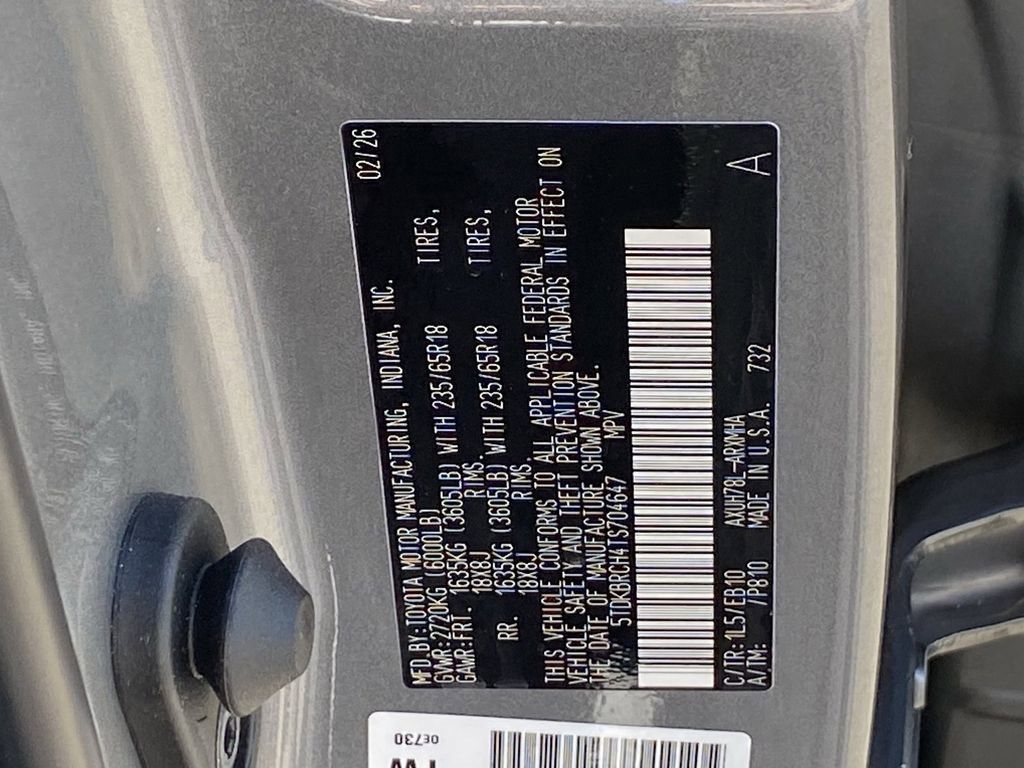 Certified 2026 Toyota Highlander XLE image 37