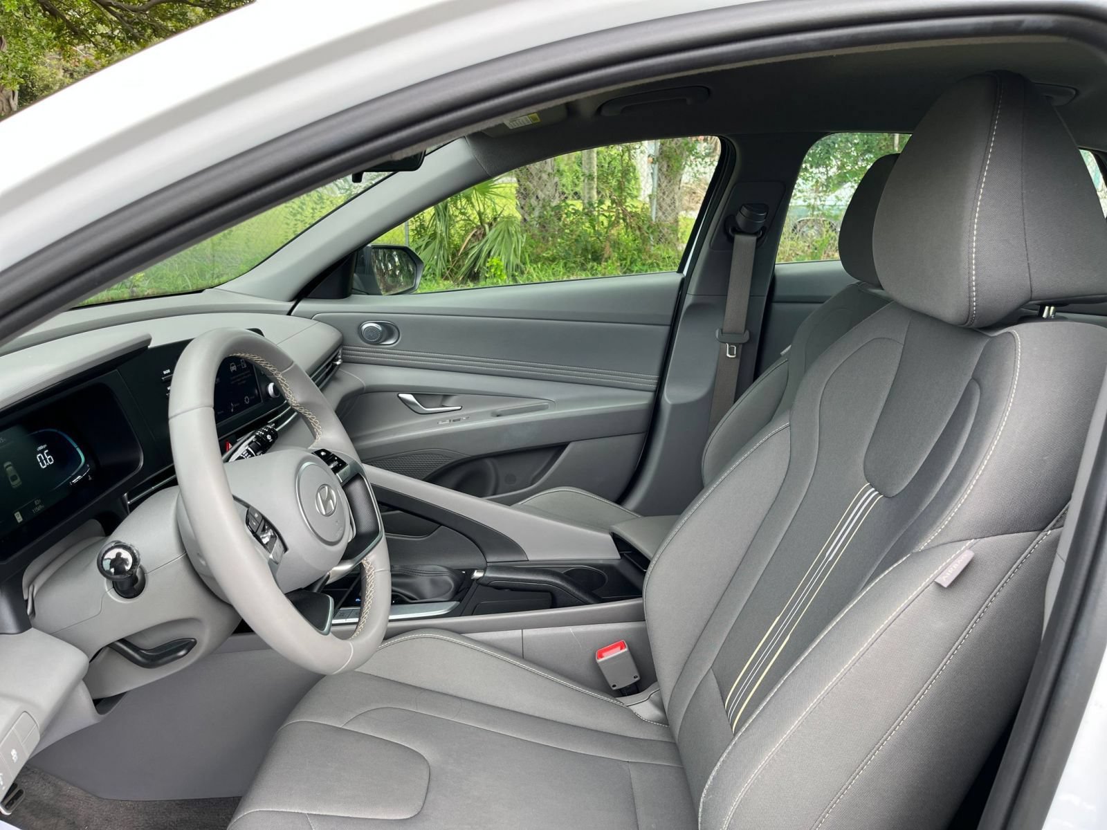 Used 2026 Hyundai Elantra Sport FWD image 24