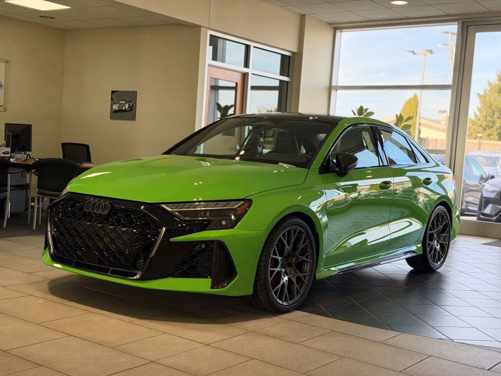 New 2026 Audi RS 3 image 3