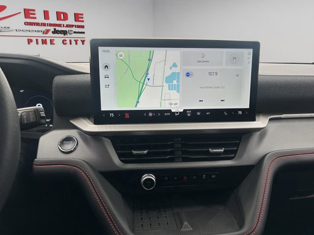 Used 2025 Ford Explorer ST-Line w/ Premium Package image 15