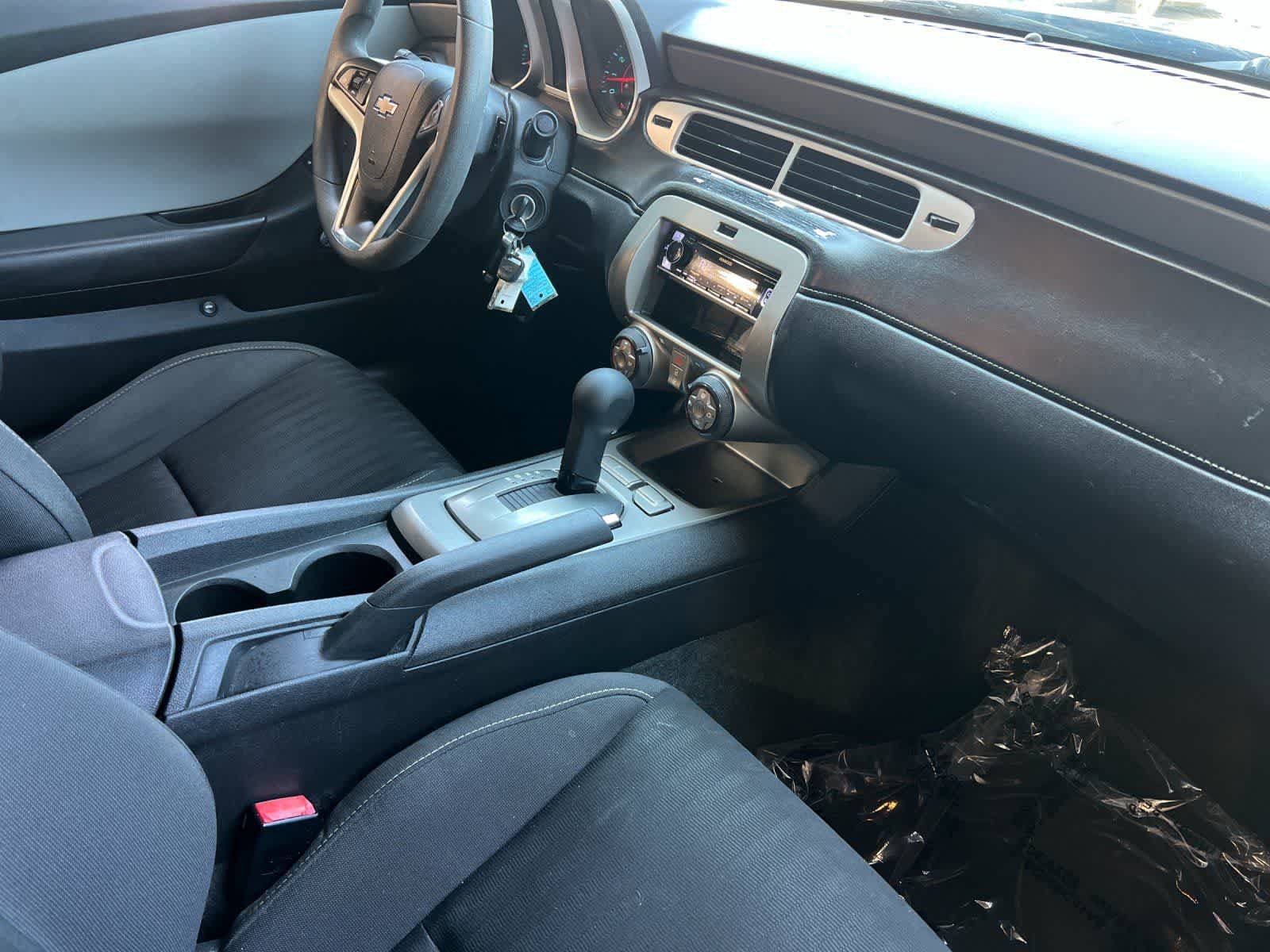 Used 2013 Chevrolet Camaro LS RWD image 16