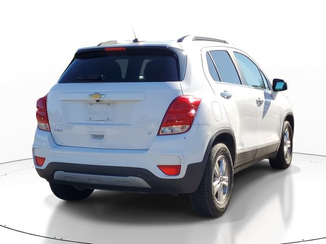 Used 2018 Chevrolet Trax LT w/ LT Convenience Package FWD image 4