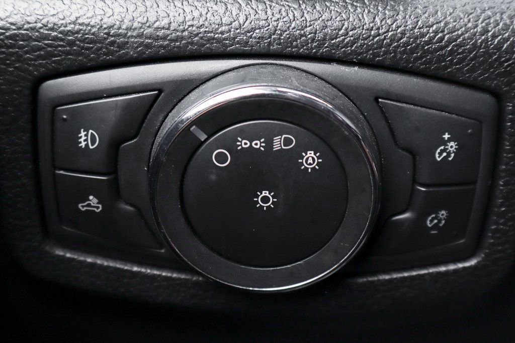 Used 2020 Ford F150 Lariat image 16