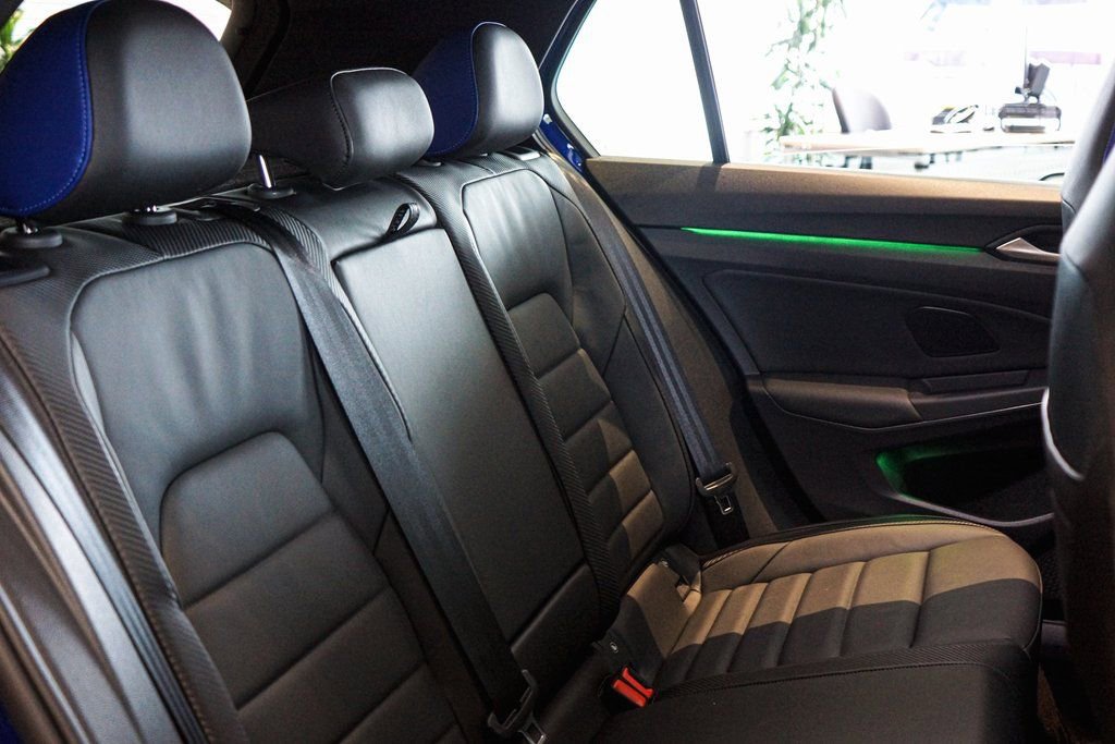 New 2024 Volkswagen Golf R image 26