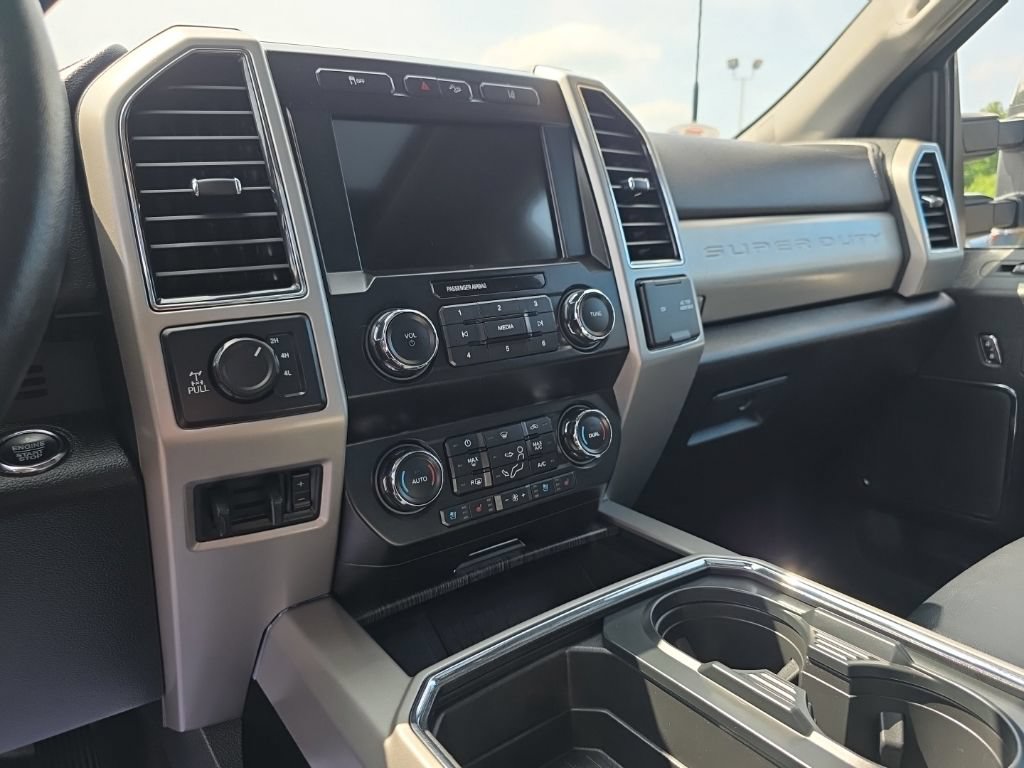 Used 2020 Ford F350 Lariat w/ Lariat Ultimate Package AWD/4WD image 46