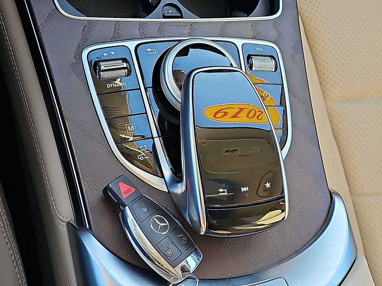 Used 2019 Mercedes-Benz GLC 350e 4MATIC image 26