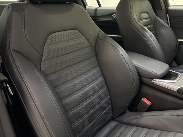 Used 2023 Alfa Romeo Giulia Veloce image 48