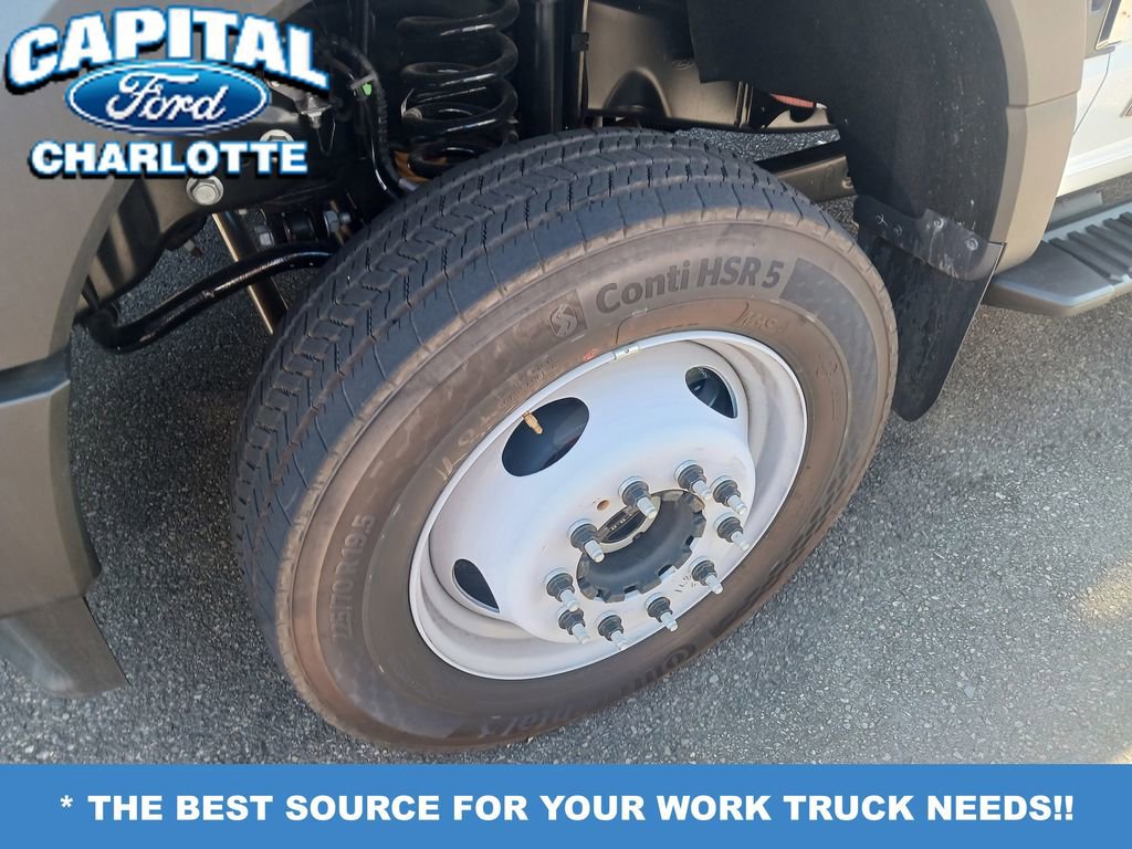 New 2025 Ford F550 4x4 Crew Cab Super Duty image 7