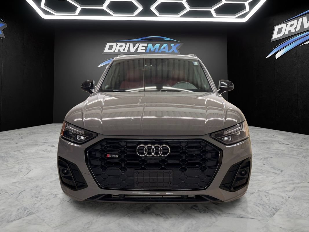 Used 2021 Audi SQ5 Premium Plus w/ Premium Plus Package AWD/4WD image 2