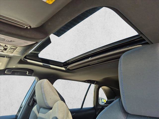 Used 2024 Toyota RAV4 SE w/ Convenience Package AWD/4WD image 15