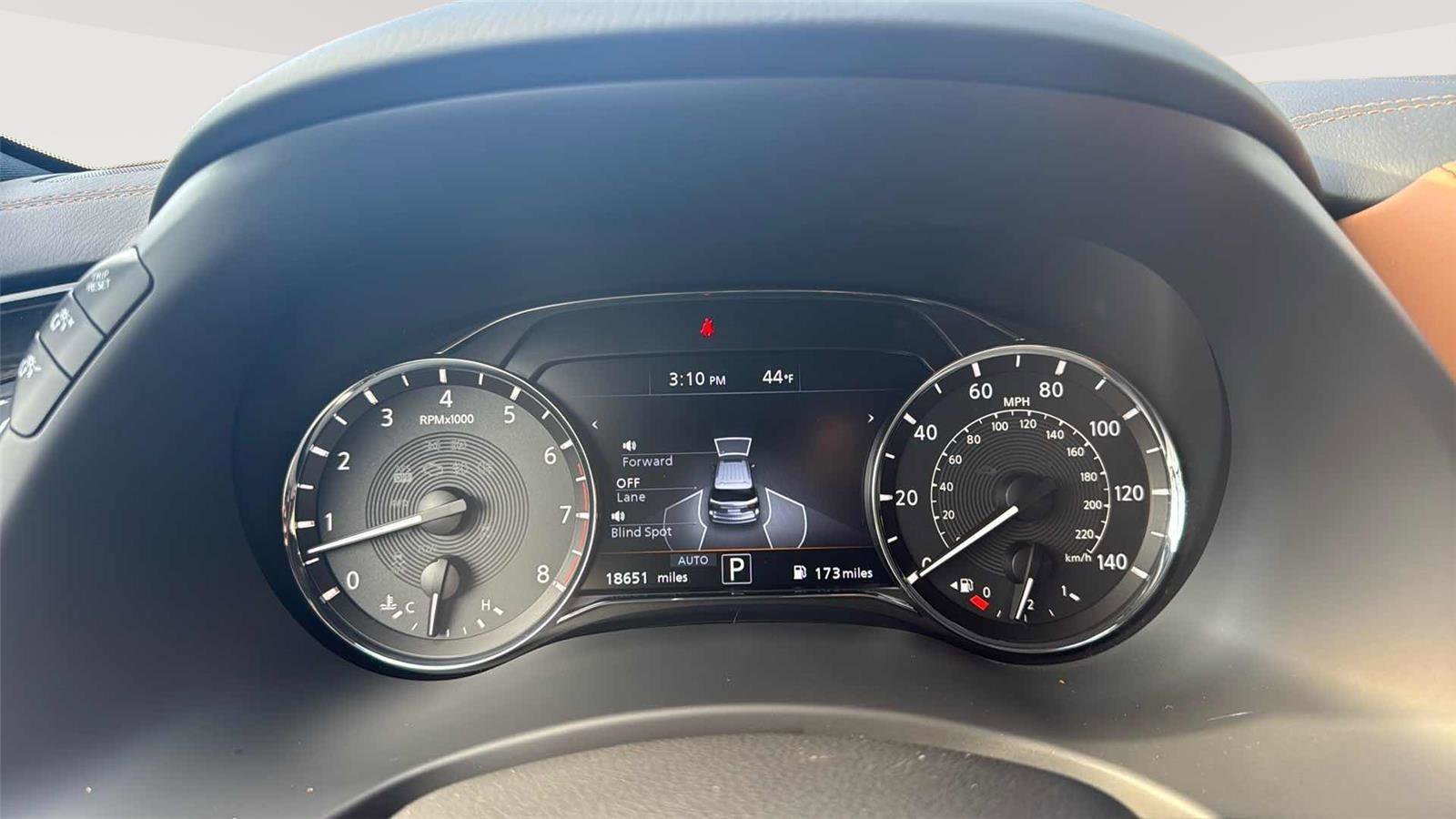 Used 2024 INFINITI QX80 Sensory w/ Cargo Package image 16