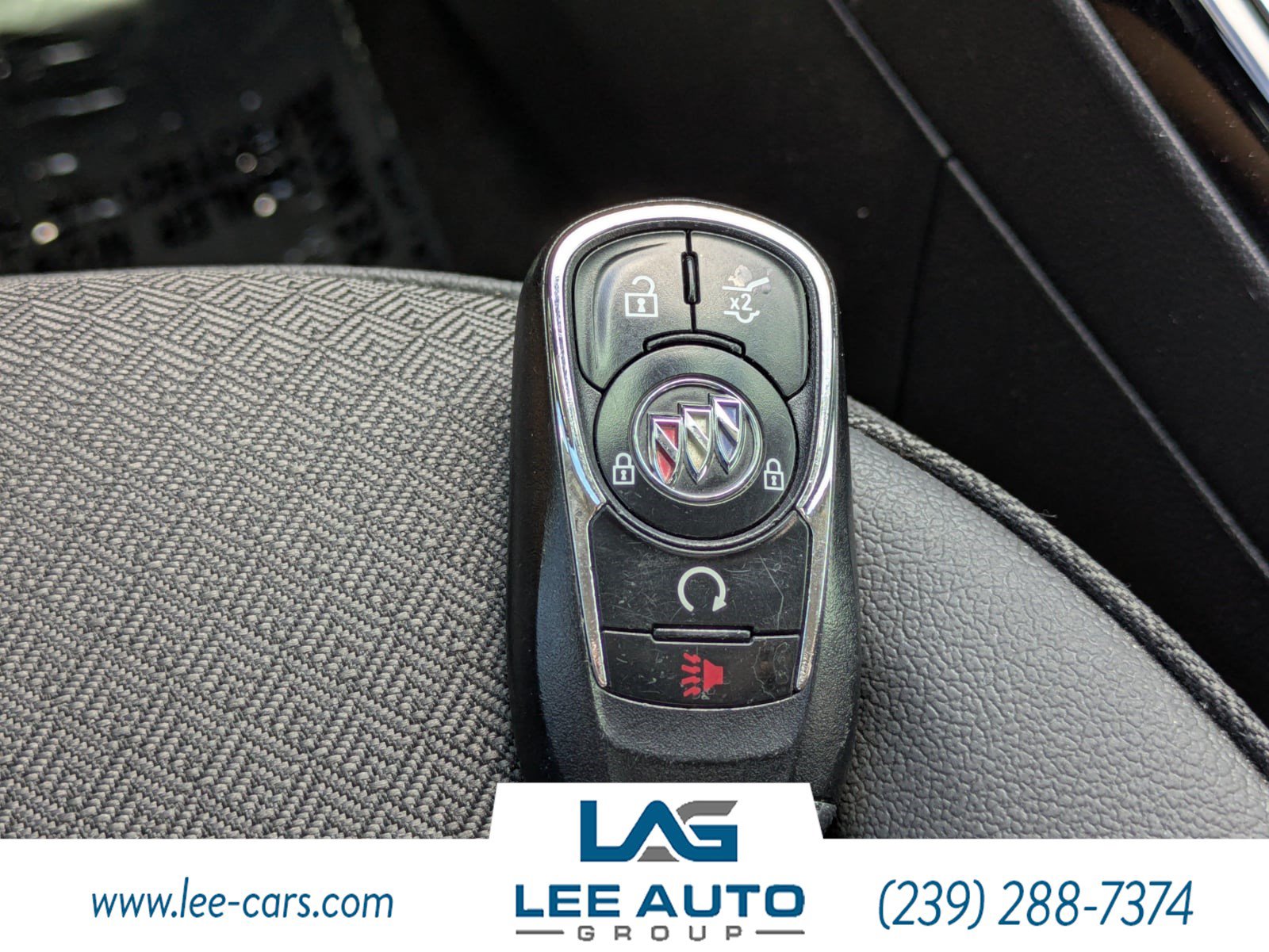 Used 2023 Buick Encore GX Select w/ Sport Touring Package FWD image 31