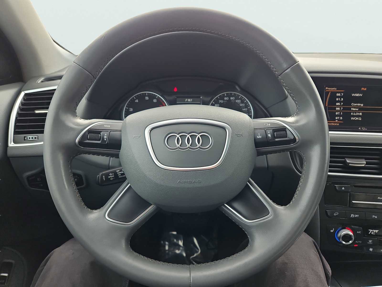 Used 2016 Audi Q5 2.0T Premium Plus w/ Technology Package AWD/4WD image 31