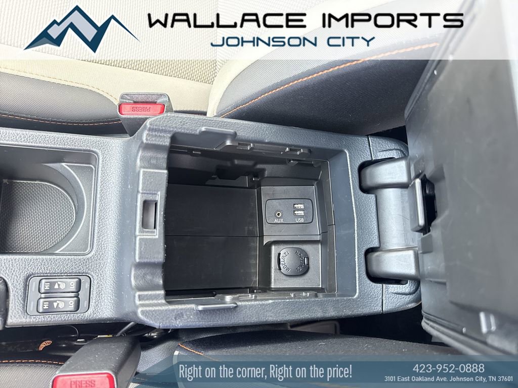Used 2016 Subaru Crosstrek 2.0i Premium image 19