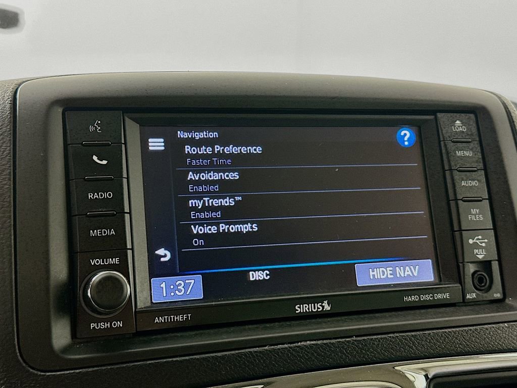 Used 2014 Chrysler Town & Country Limited image 13