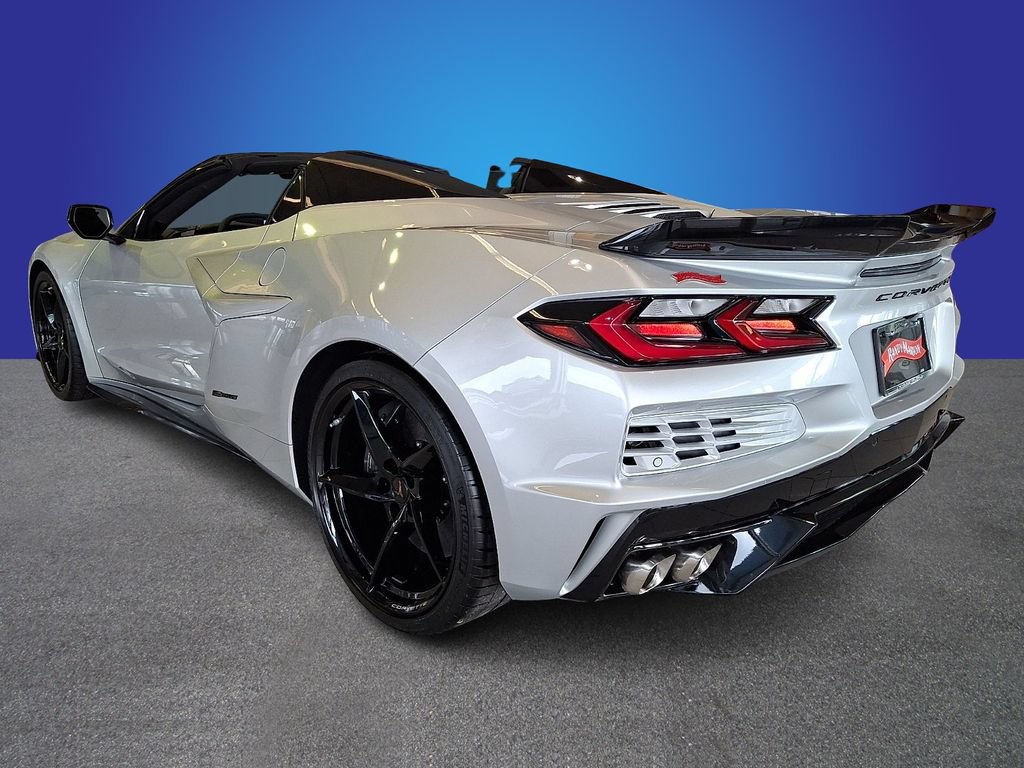 New 2026 Chevrolet Corvette E-Ray w/ ZER Performance Package AWD/4WD image 4