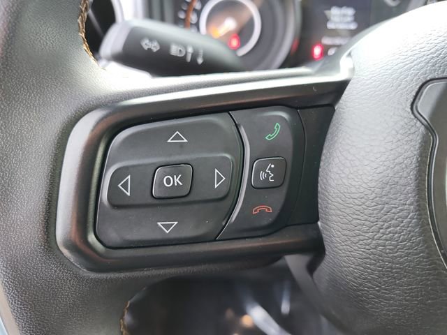 Used 2025 Jeep Gladiator Sport image 16