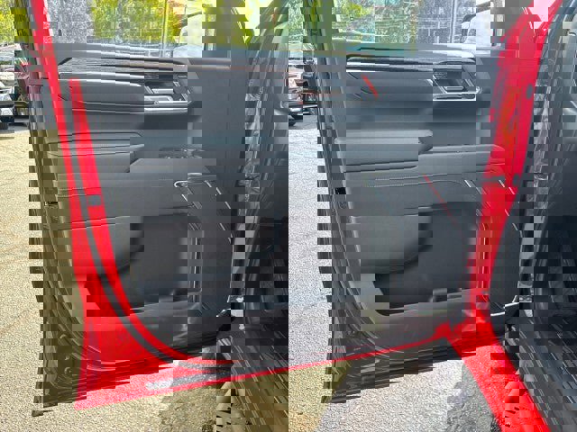 New 2026 GMC Sierra 1500 SLE w/ Preferred Package image 10