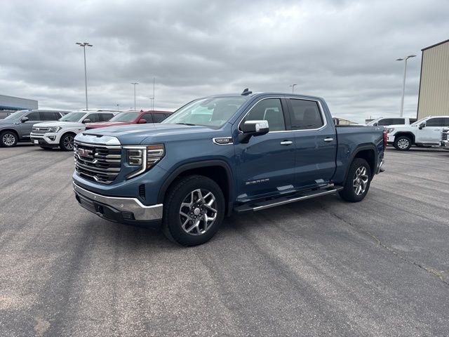 Used 2024 GMC Sierra 1500 SLT w/ SLT Convenience Package