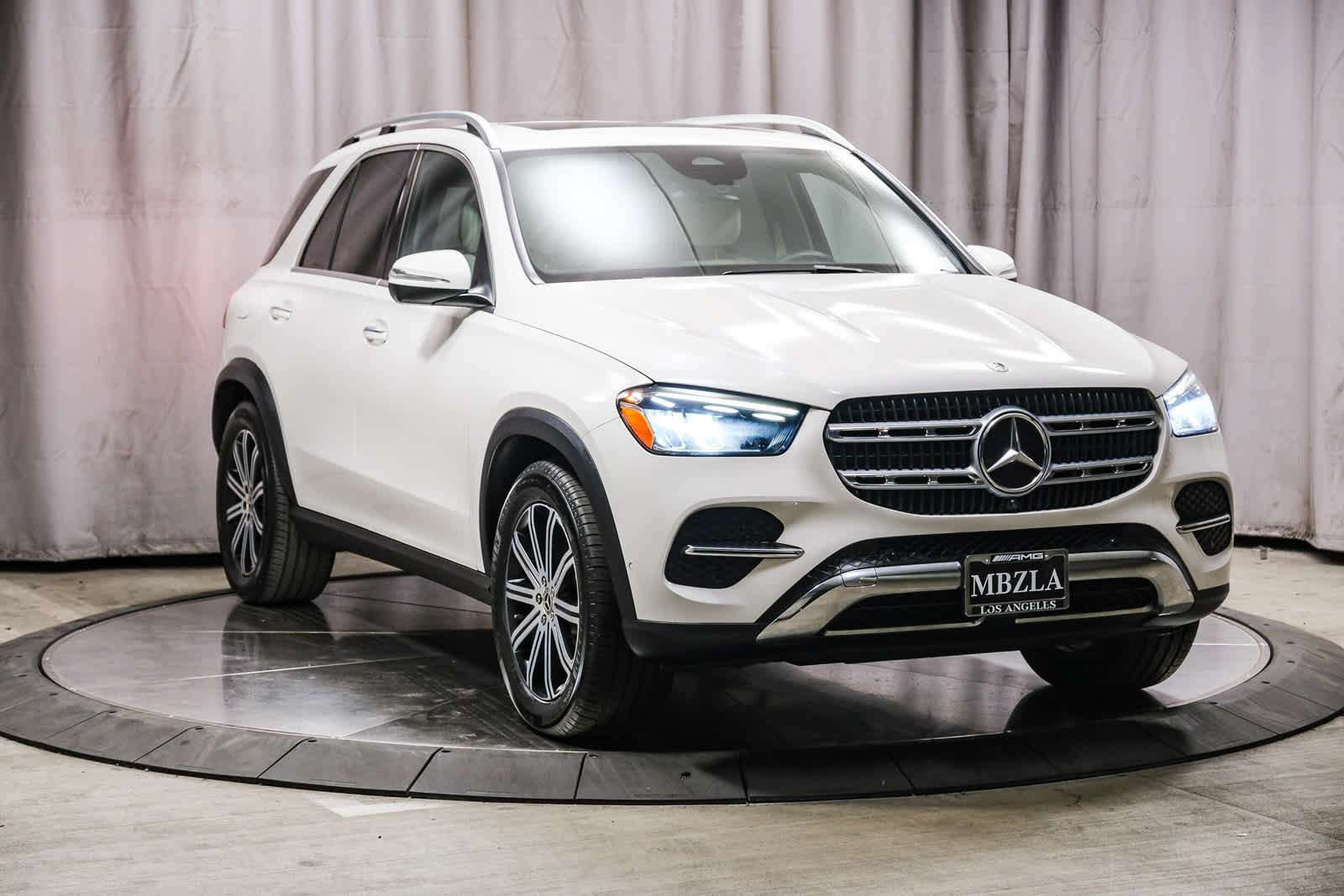 Certified 2024 Mercedes-Benz GLE 350 4MATIC image 5
