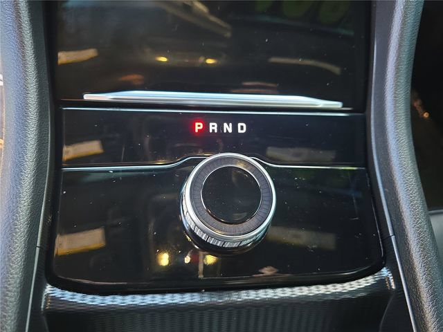Used 2025 Jeep Grand Cherokee Limited w/ Black Appearance Package RWD image 19