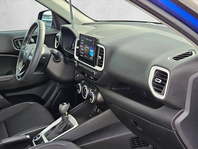 Certified 2024 Hyundai Venue Limited FWD image 19