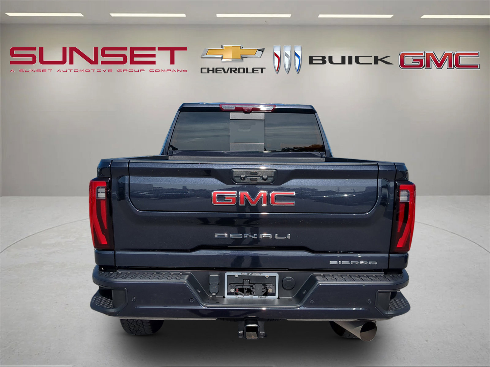 Certified 2024 GMC Sierra 2500 Denali w/ Denali Reserve Package image 5