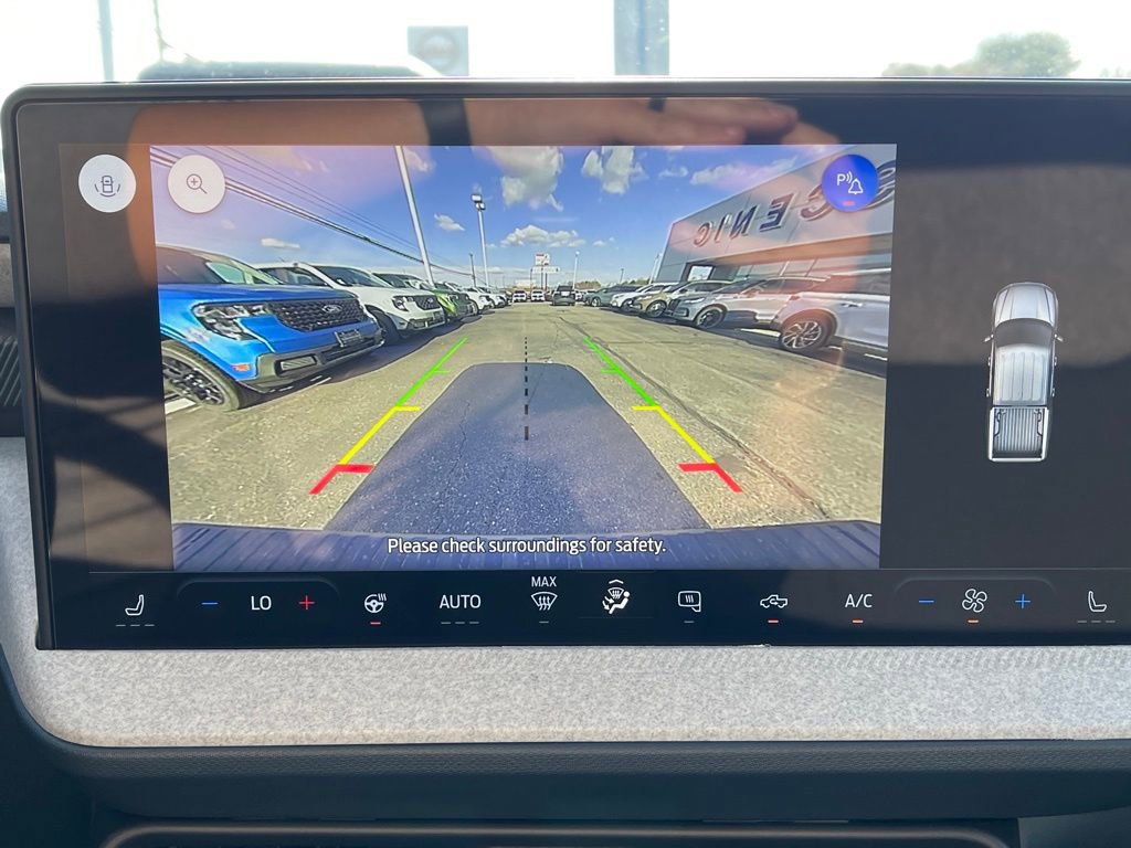 New 2025 Ford Maverick XLT w/ XLT Luxury Package image 13