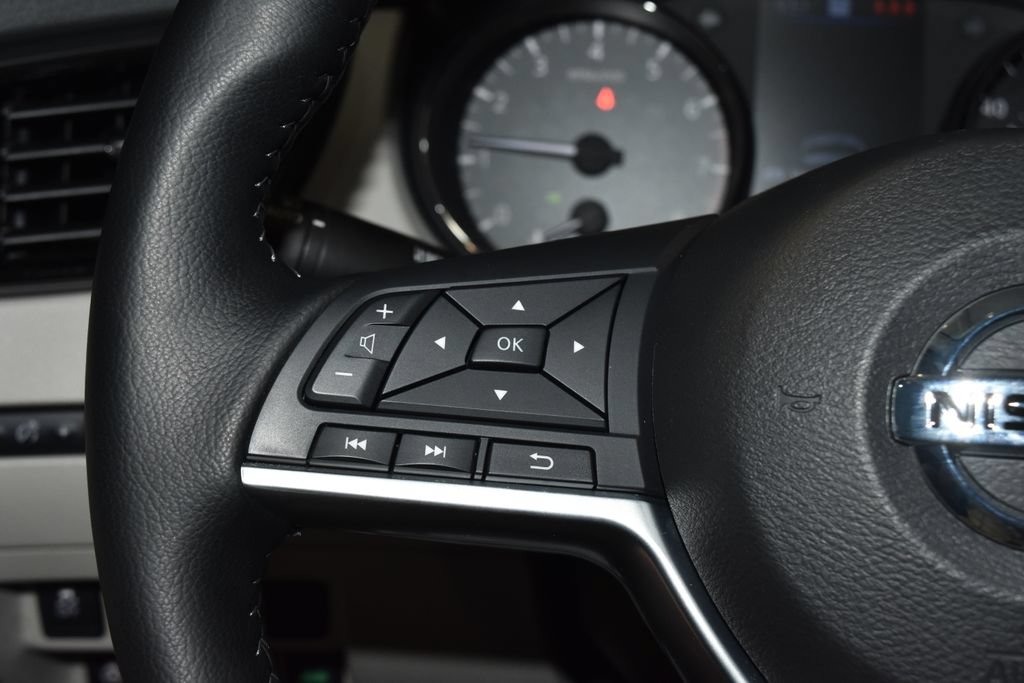 Certified 2022 Nissan Rogue Sport SL AWD/4WD image 7
