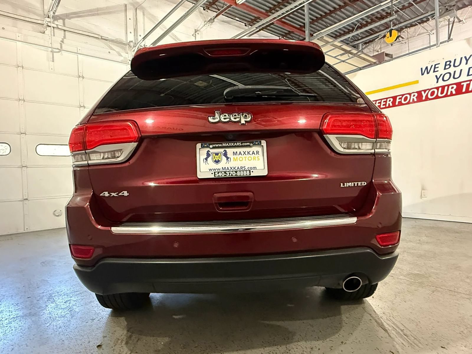 Used 2019 Jeep Grand Cherokee Limited AWD/4WD image 8