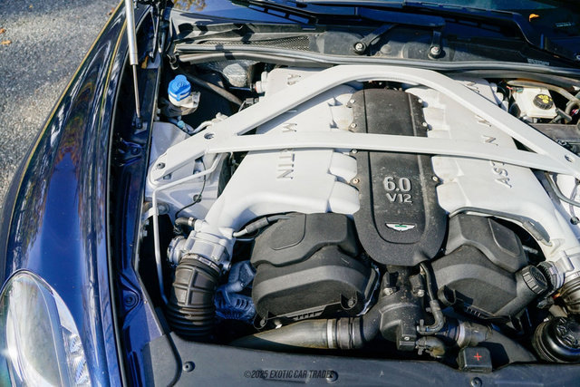 Used 2015 Aston Martin DB9 Volante image 24