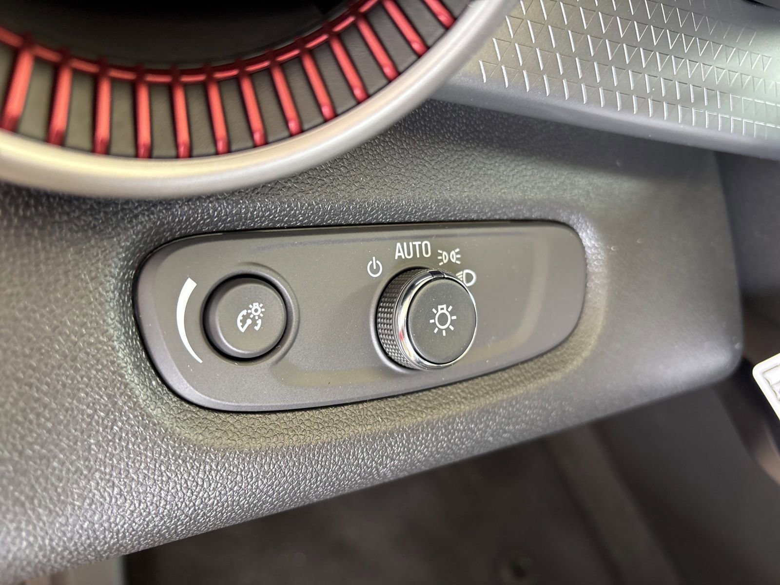 New 2026 Chevrolet Trax RS image 13