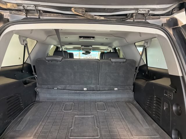 Used 2018 Chevrolet Suburban Premier AWD/4WD image 20