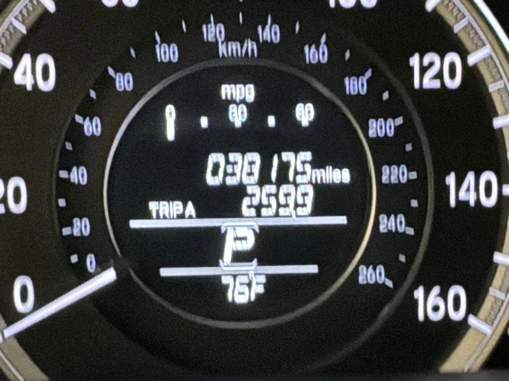 Used 2017 Honda Accord EX-L image 14