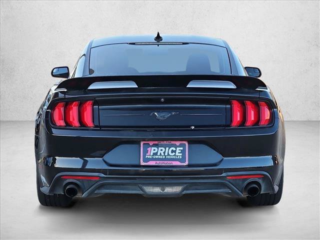 Used 2020 Ford Mustang Coupe RWD image 6