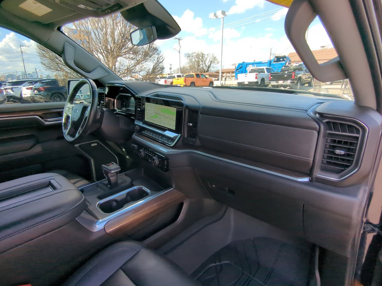 Used 2022 Chevrolet Silverado 1500 RST w/ Redline Edition image 30