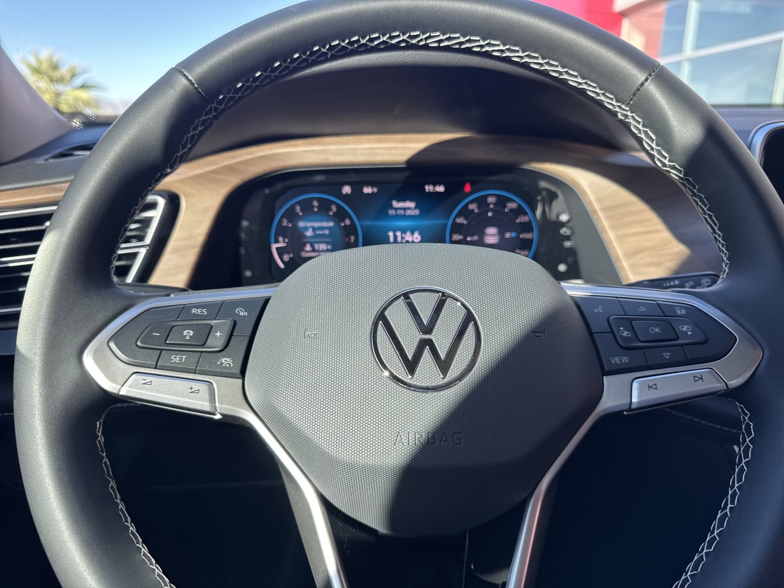 New 2026 Volkswagen Atlas SE image 30