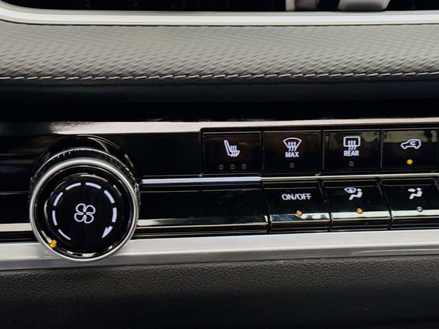 New 2026 Chevrolet Equinox LT image 23