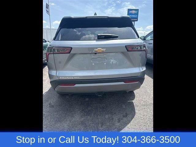 Used 2026 Chevrolet Equinox LT AWD/4WD image 9