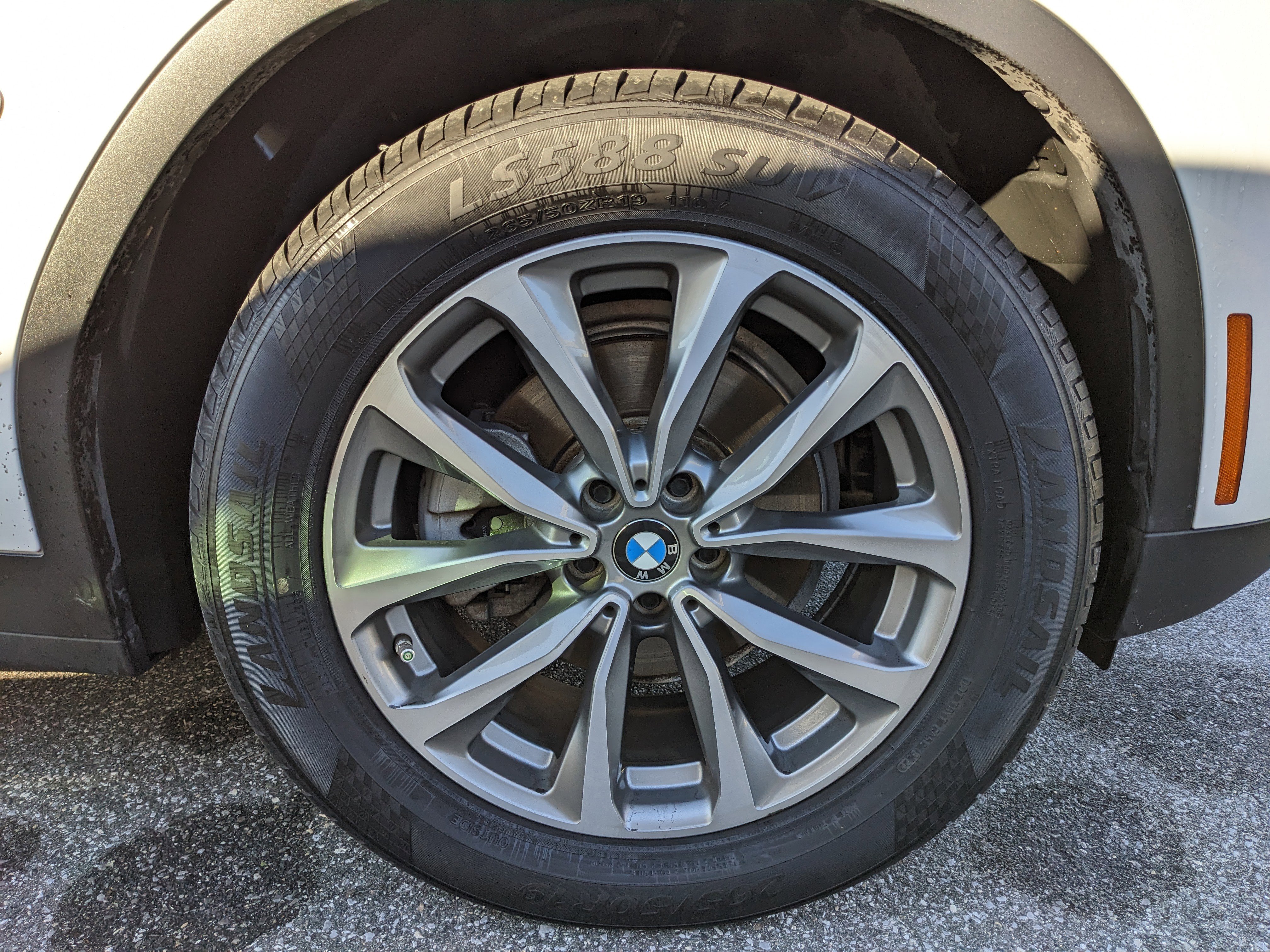 Used 2019 BMW X3 xDrive30i w/ Driving Assistance Package image 7