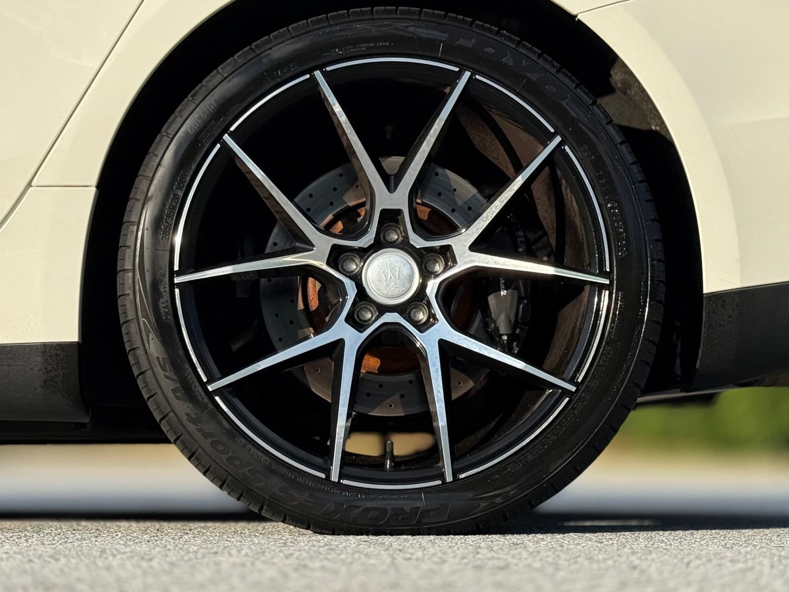 Used 2014 Maserati Ghibli S Q4 AWD/4WD image 19