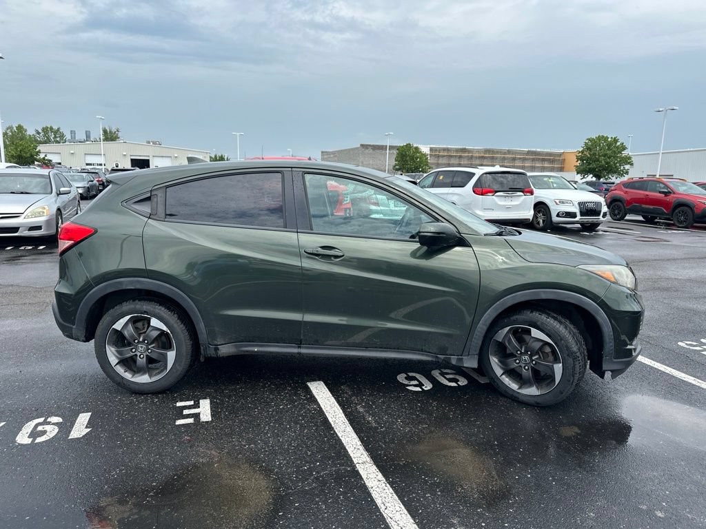 Used 2018 Honda HR-V EX image 14