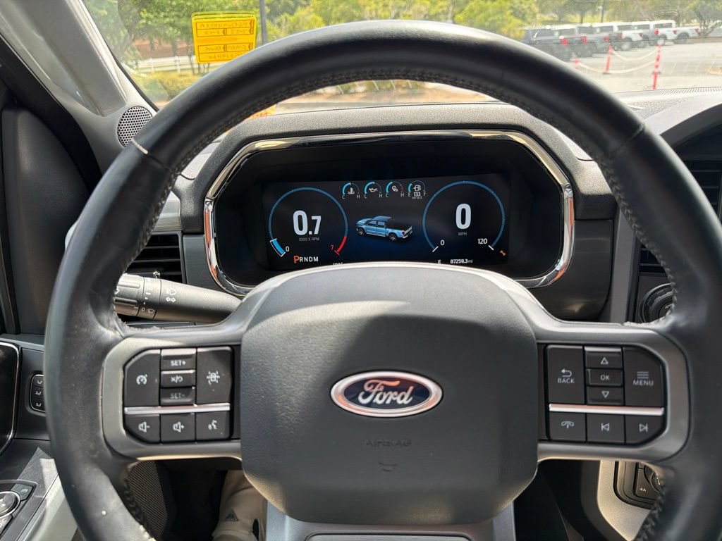 Used 2022 Ford F150 Lariat w/ Max Trailer Tow Package AWD/4WD image 4